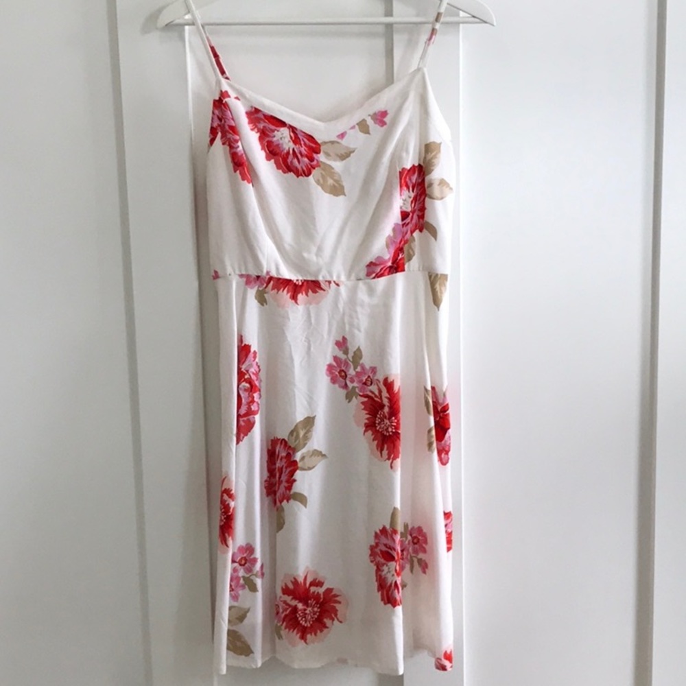 Sweet floral sun dress - Picture 1 of 4